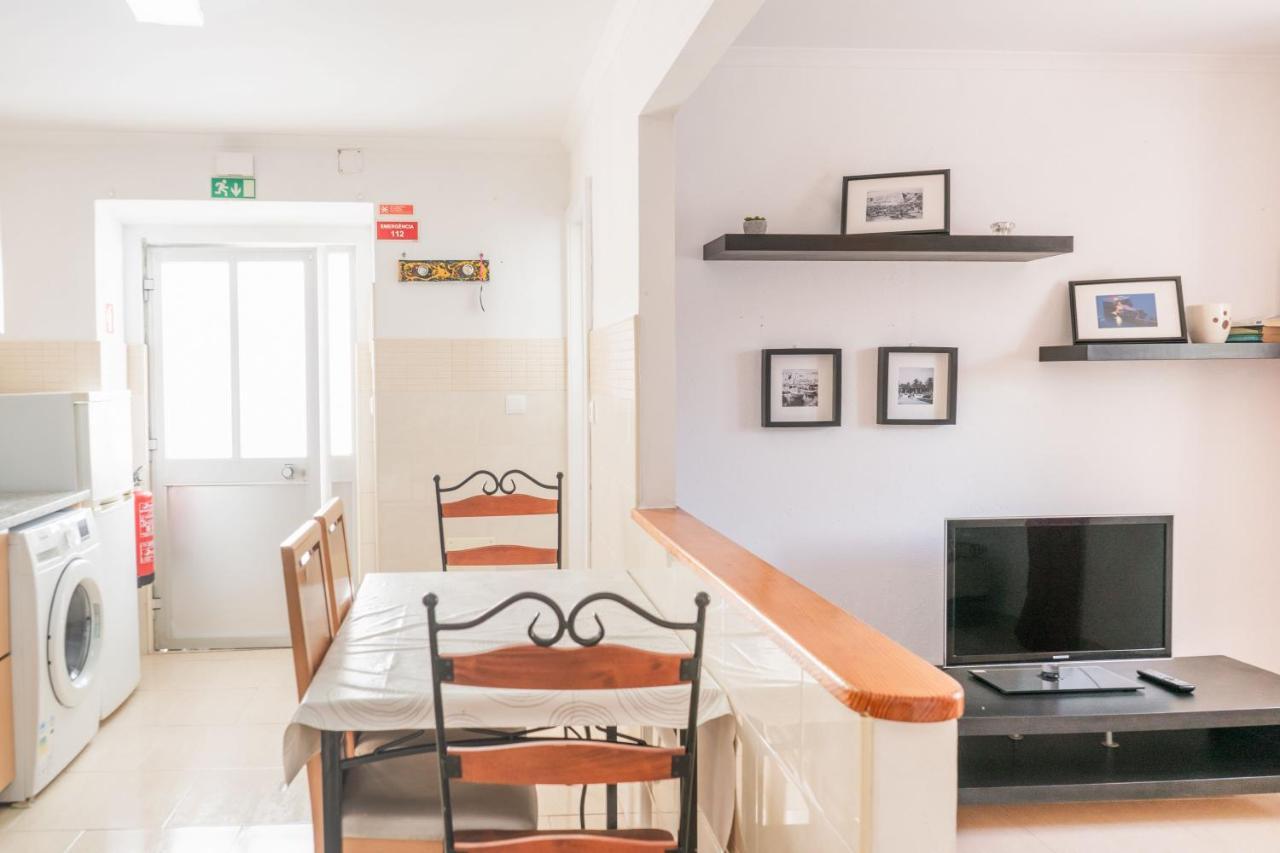 Amelia Apartment - Peniche Surf Camp エクステリア 写真